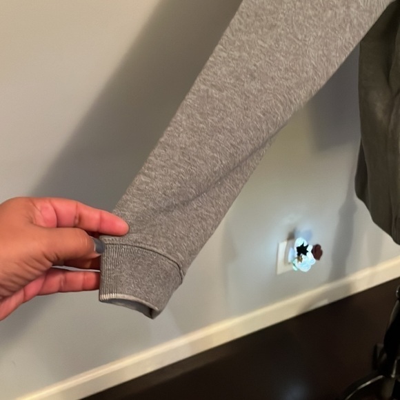 Quicksilver Waterman Collection Long Sleeve Pullover Sweatshirt Mens Medium Gray - Picture 2 of 10